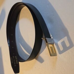 OLEG Cassini Black Leather Belt Gold buckle SOFT/ SUPPLE New! Sz.34